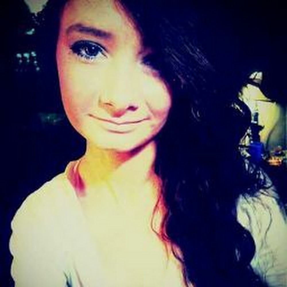Meet your Posher, Destiny